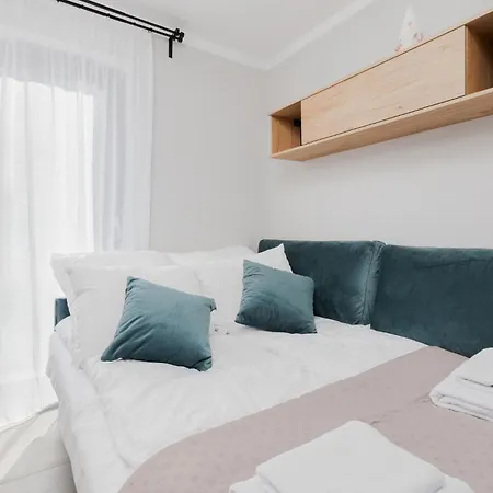 Jagodowa Przystan - Dom Caloroczny Odargowo