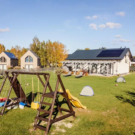 Jagodowa Przystan - Dom Caloroczny *