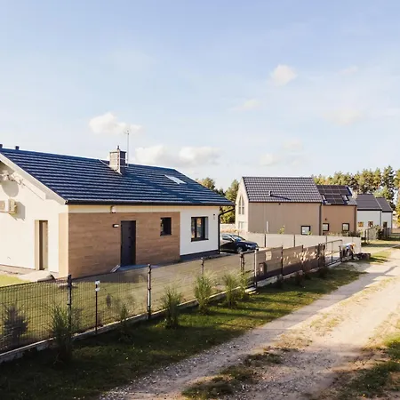 Jagodowa Przystan - Dom Caloroczny