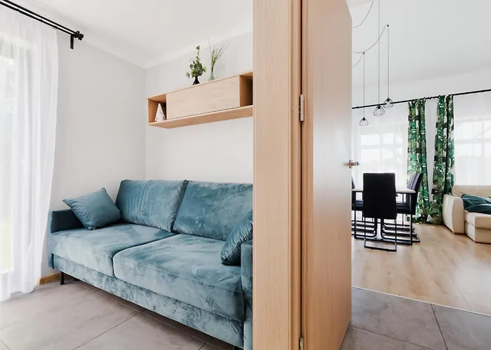 Jagodowa Przystan - Dom Caloroczny