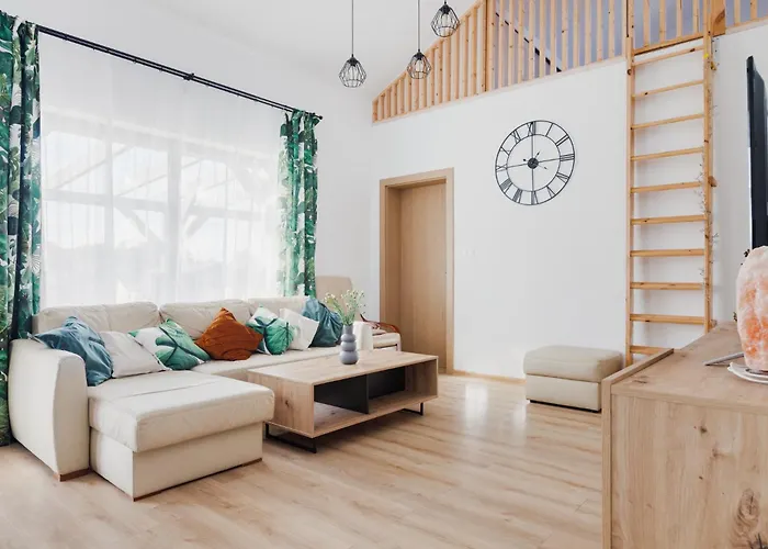 Semesterbostad Jagodowa Przystan - Dom Caloroczny